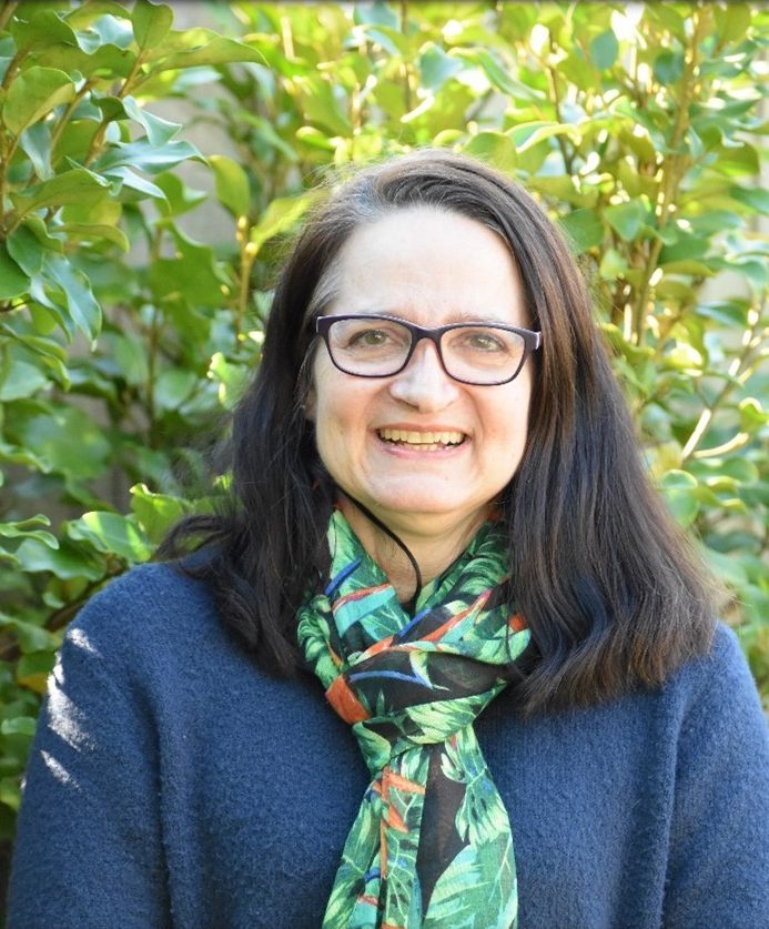 Helen Bingley - Small Miracles Teacher